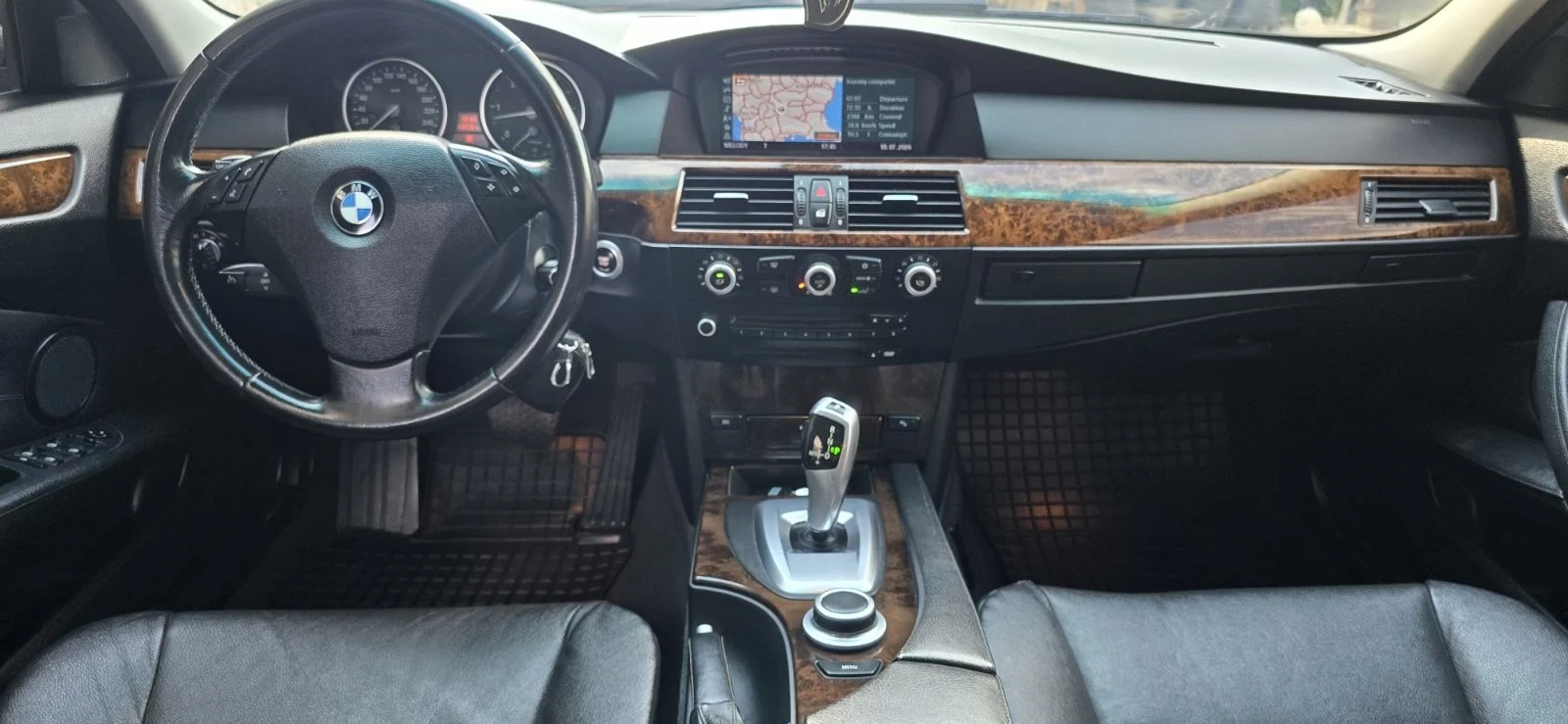 BMW 530 Топ !, снимка 10 - Автомобили и джипове - 56350705