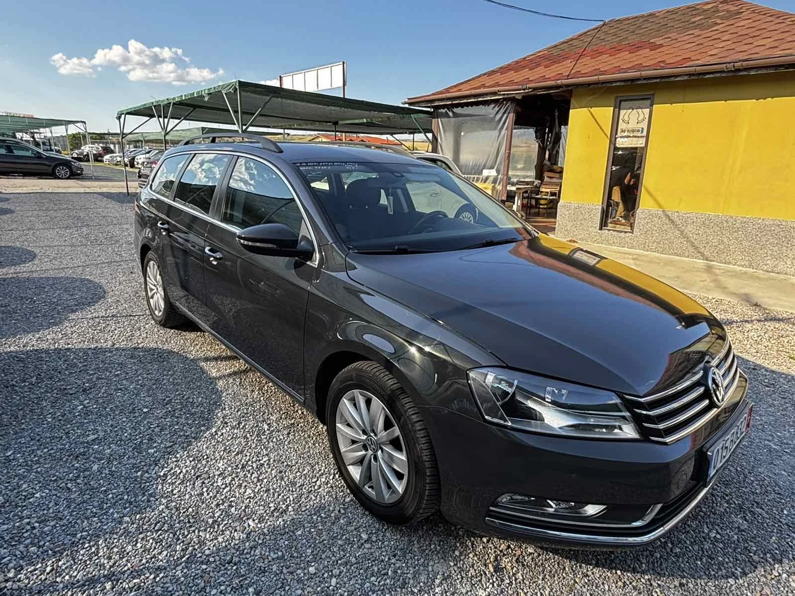 VW Passat комби, снимка 6 - Автомобили и джипове - 56450782