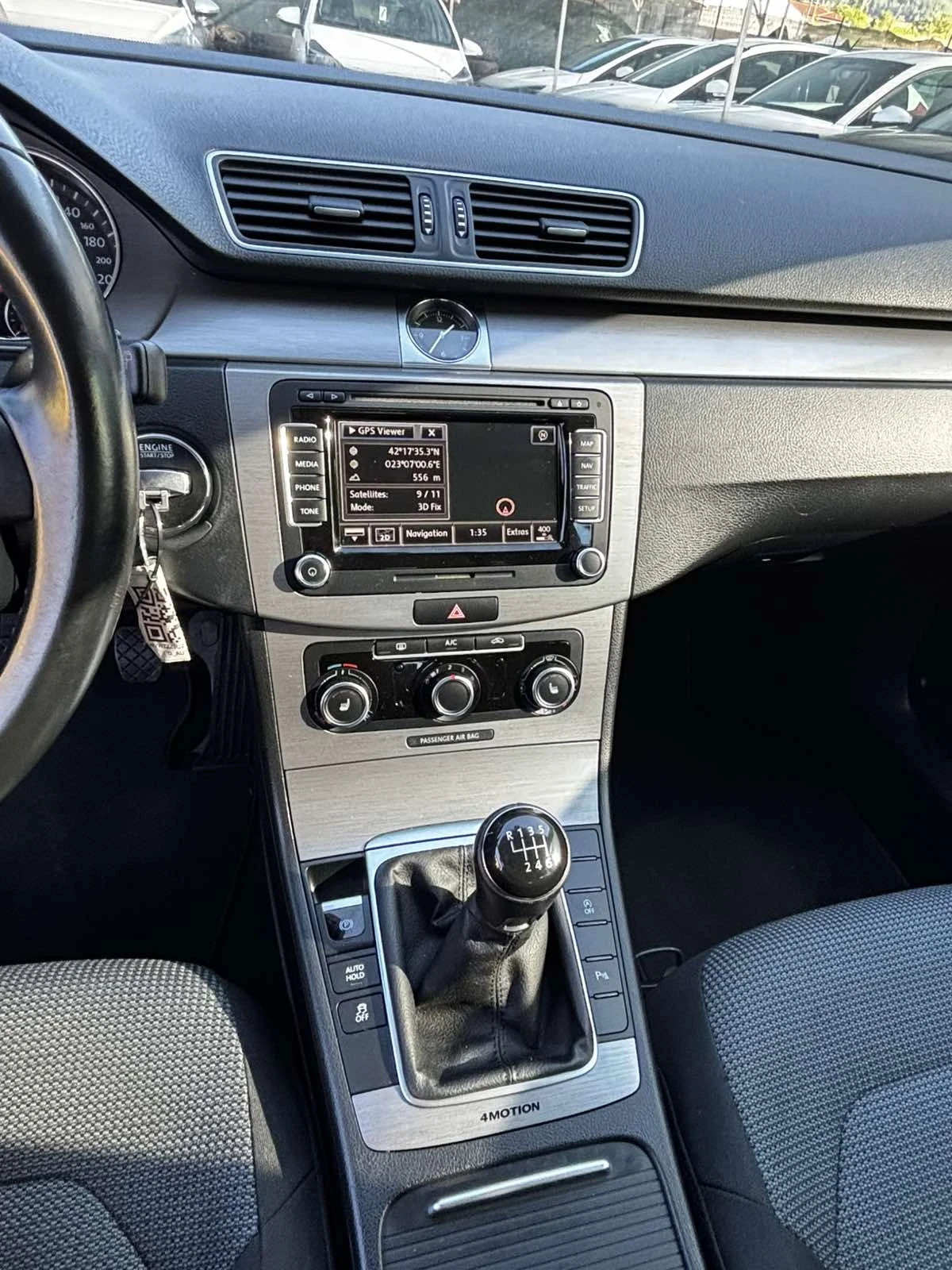 VW Passat комби, снимка 8 - Автомобили и джипове - 56450782