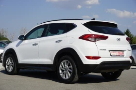 Hyundai Tucson 1.7/Xennon/Нави/Ст.Таван/Подгрев/Keyless/Xpossibl , снимка 5