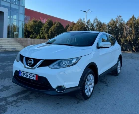 Nissan Qashqai  1