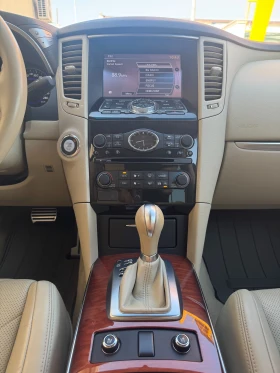 Обява за продажба на Infiniti QX70 64 000 км ~43 000 лв. - изображение 7