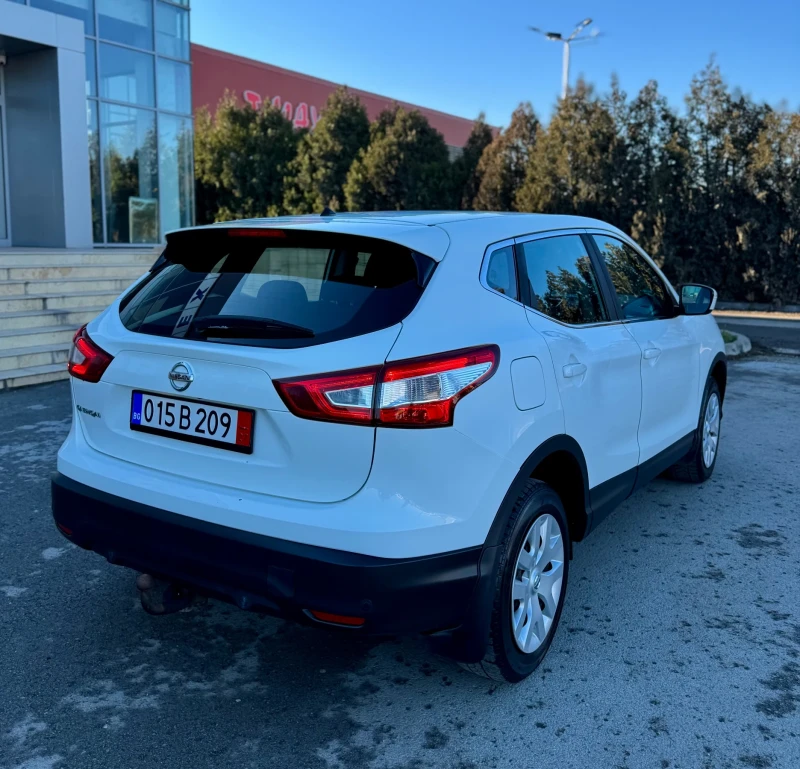 Nissan Qashqai, снимка 5 - Автомобили и джипове - 48869886