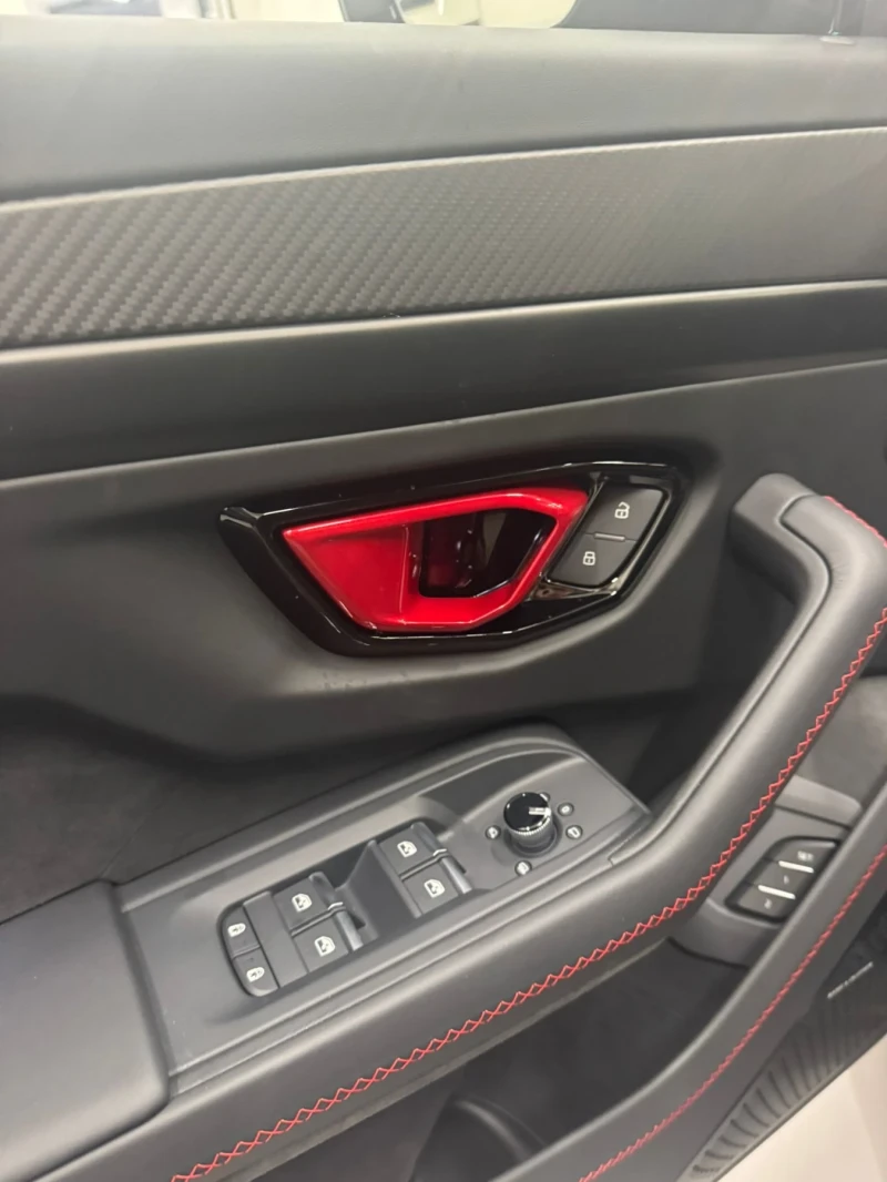 Lamborghini Urus SE, снимка 7 - Автомобили и джипове - 51402175