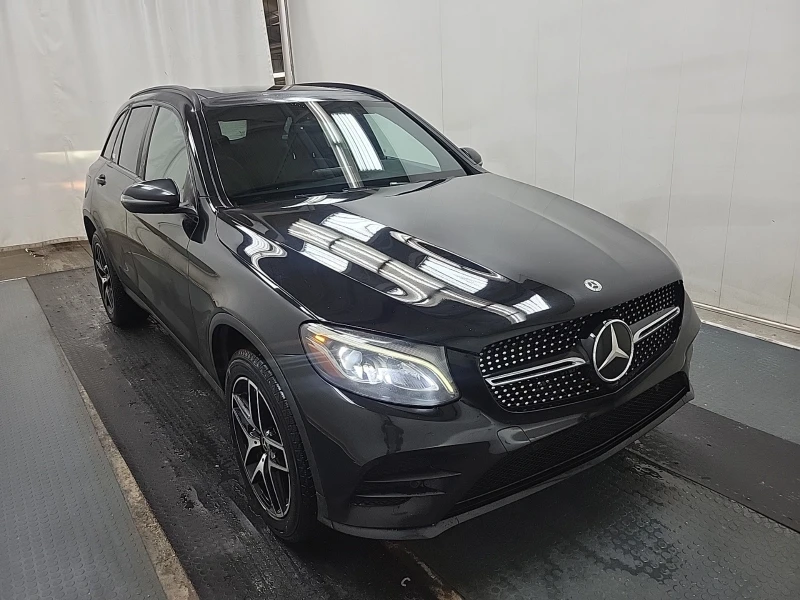 Mercedes-Benz GLC 300 * * CARFAX * * АВТО КРЕДИТ * * , снимка 3 - Автомобили и джипове - 52940999