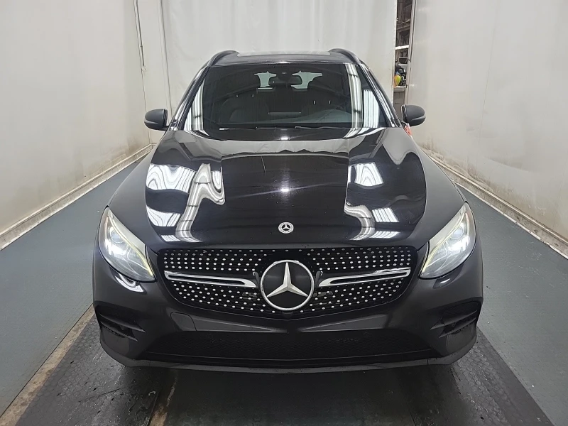 Mercedes-Benz GLC 300 * * CARFAX * * АВТО КРЕДИТ * * , снимка 2 - Автомобили и джипове - 52940999