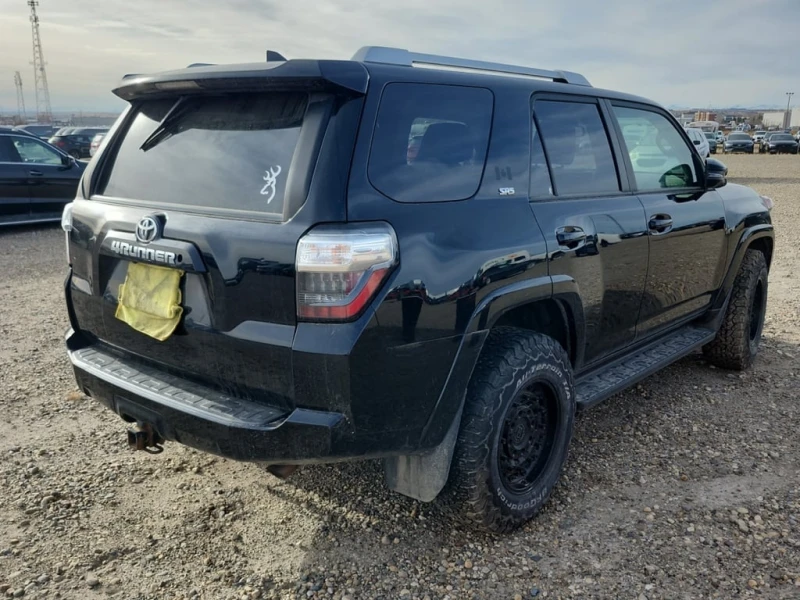 Toyota 4runner * SR5 * CARFAX * БЕЗ ПЪРВОНАЧАЛНА ВНОСКА, снимка 3 - Автомобили и джипове - 53164801