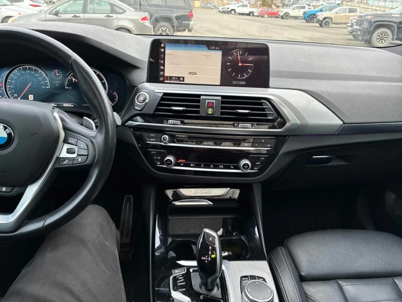 BMW X3 * XDRIVE30I * CARFAX * БЕЗ ПЪРВОНАЧАЛНА ВНОСКА, снимка 11 - Автомобили и джипове - 53176735