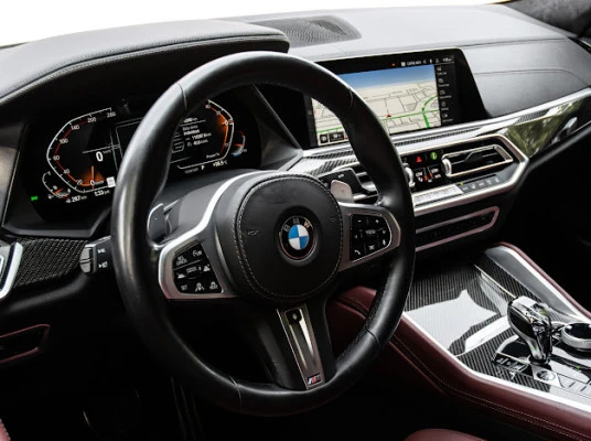 BMW X6 2021 BMW X6 40i  - изображение 8