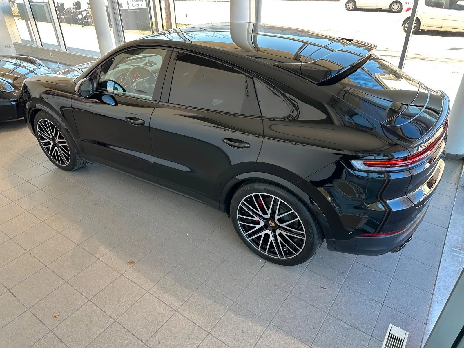 Porsche Cayenne S COUPE/FACELIFT/SPORT CHRONO/BOSE/PANO/LIFT/HUD/  - изображение 6