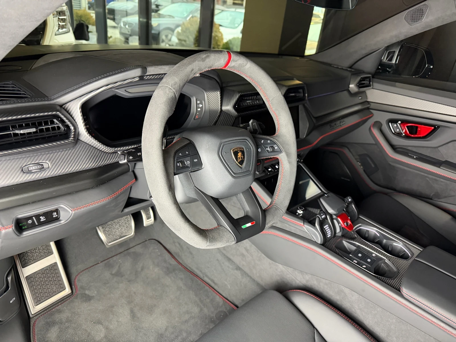 Lamborghini Urus SE | Mobile.bg � ����������� 12