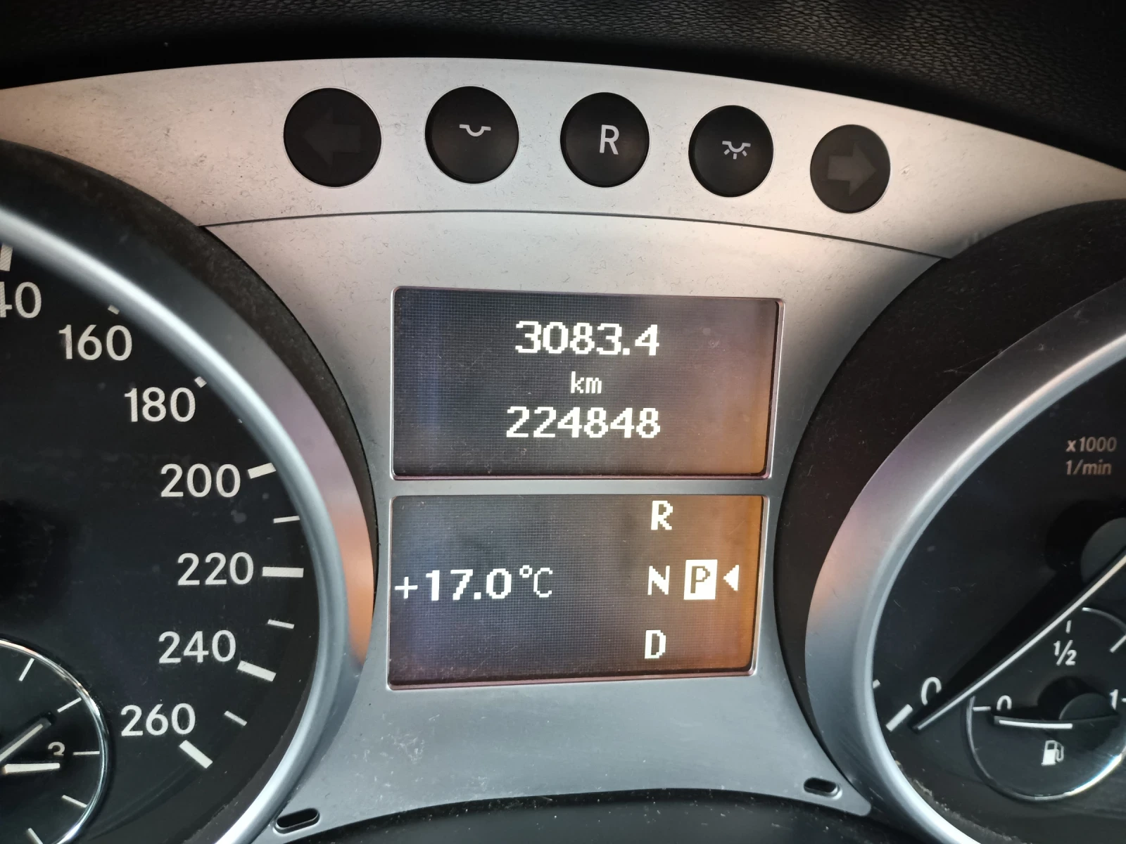 Mercedes-Benz ML 280   | Mobile.bg   11