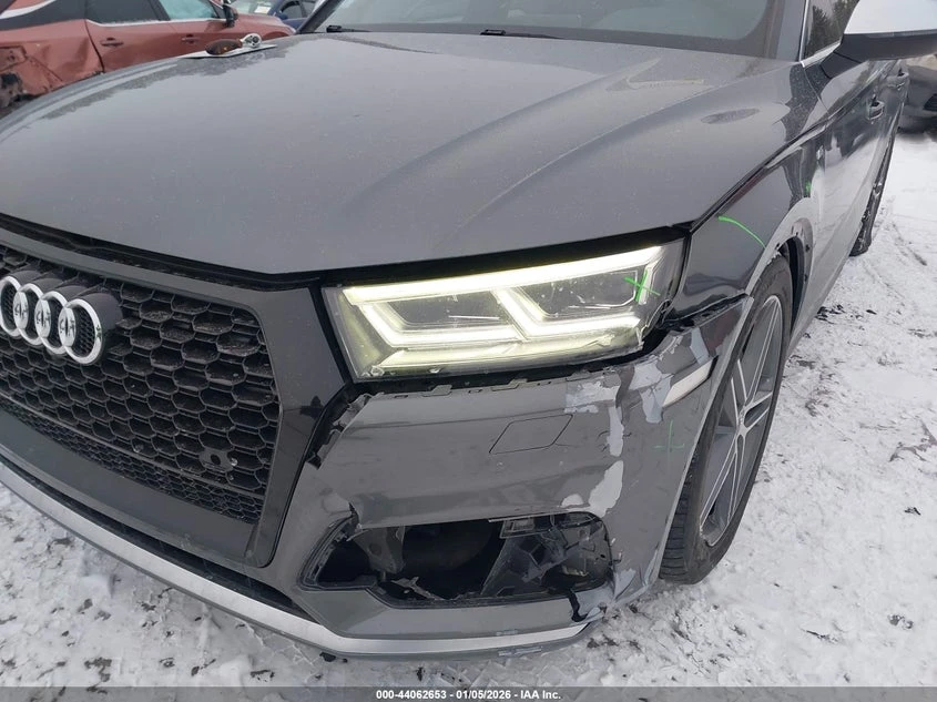 Audi SQ5 3l 3.0T Premium Plus, снимка 6 - Автомобили и джипове - 53870586