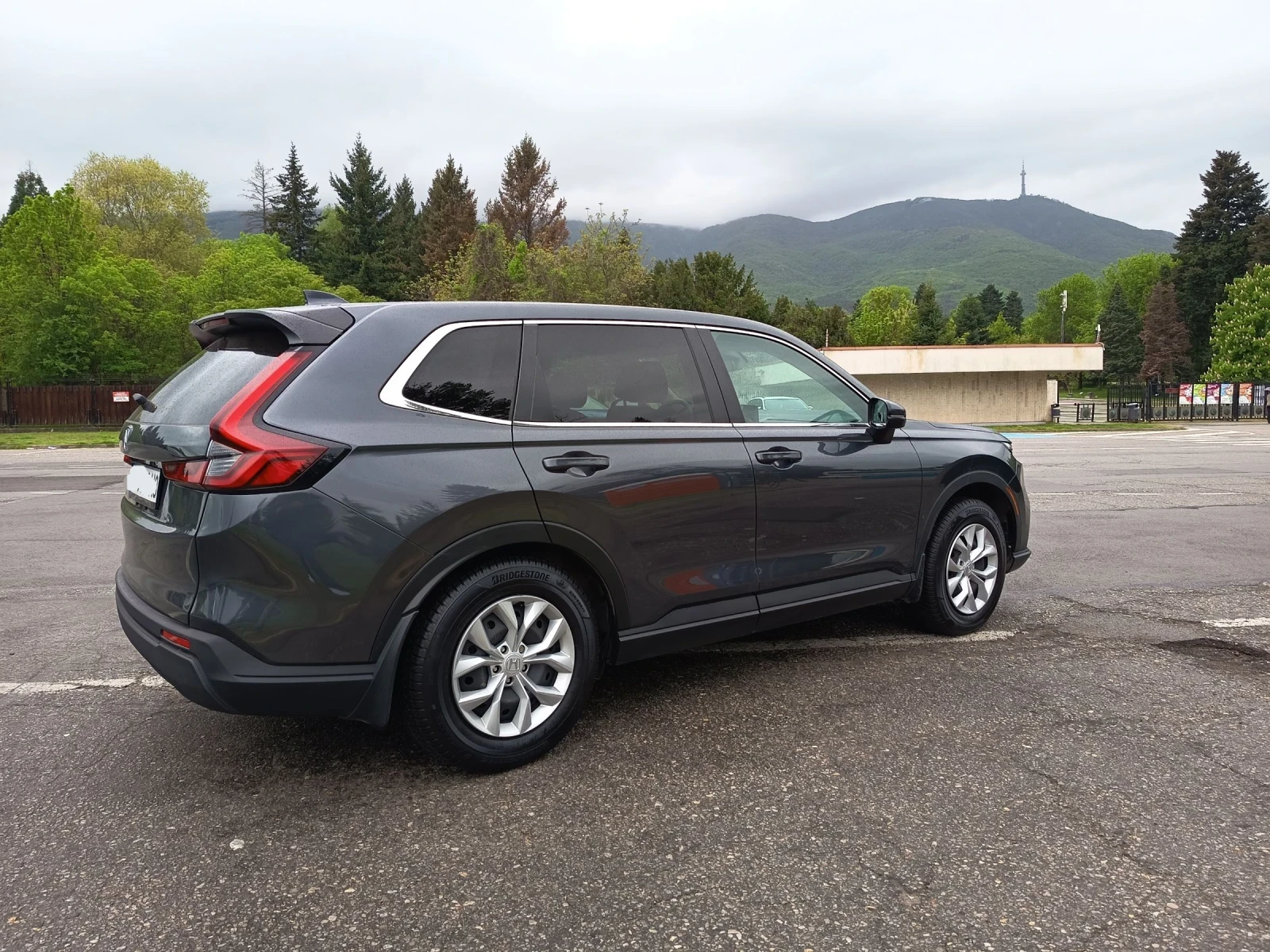 Honda Cr-v 1.5 Turbo, снимка 5 - Автомобили и джипове - 54318989