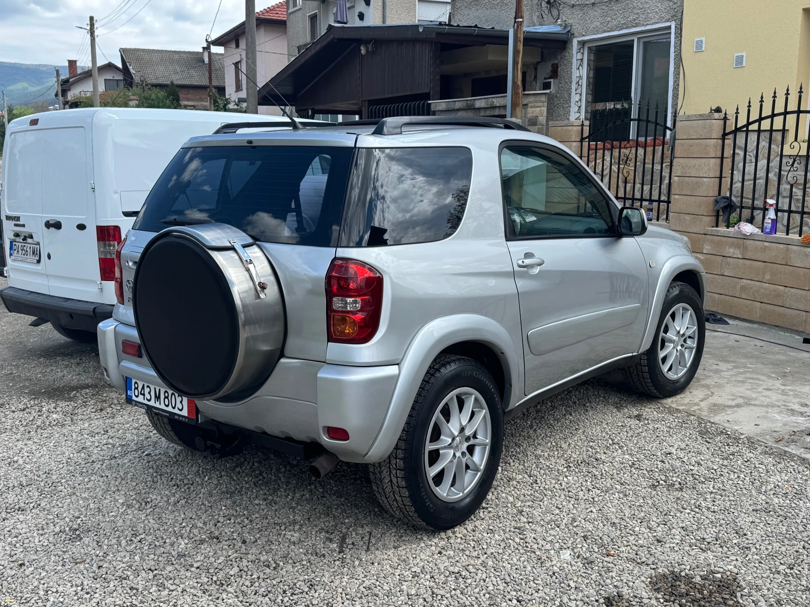 Toyota Rav4 2.0 vvti, снимка 6 - Автомобили и джипове - 54631448