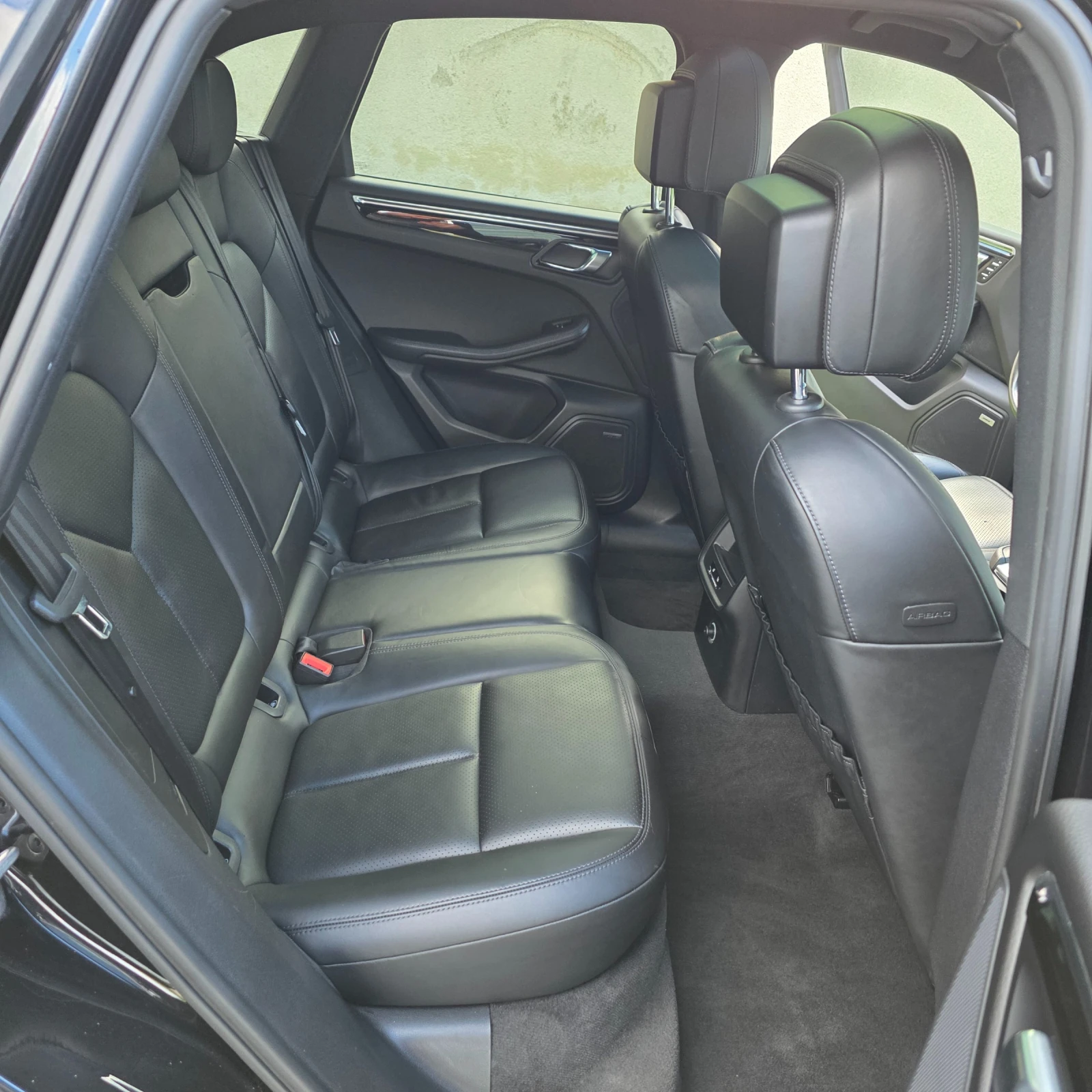 Porsche Macan S, снимка 15 - Автомобили и джипове - 54652336
