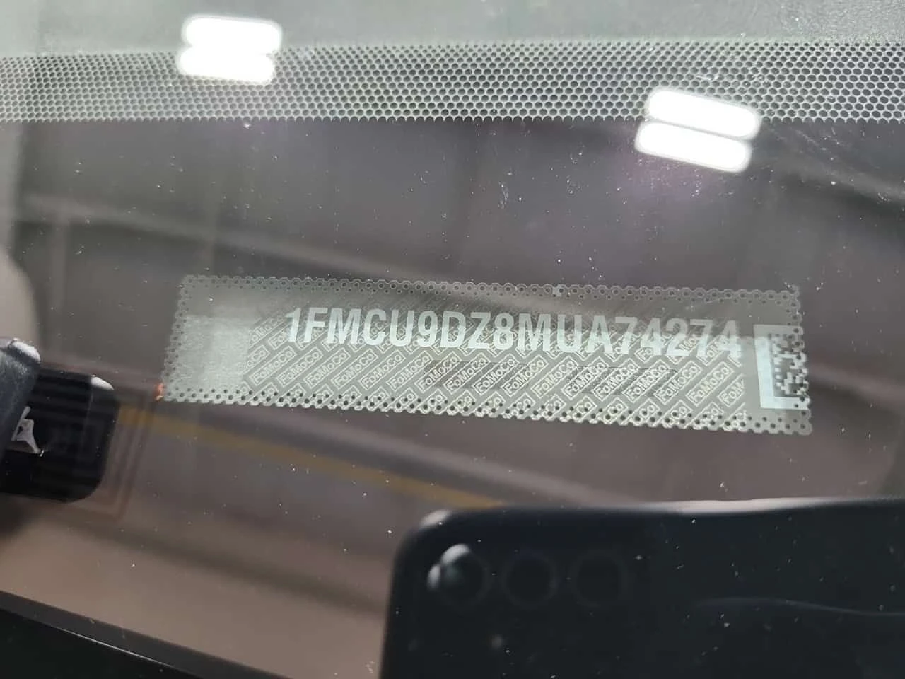 Ford Escape TITANIUM HYBRID| HUD| PANO| ПАМЕТ| 2 КЛЮЧА| , снимка 17 - Автомобили и джипове - 55324694