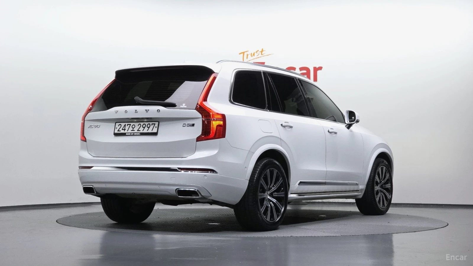Volvo Xc90 * ПАНО* KEYLESS* Camera* ПОДГРЕВ* LED* , снимка 3 - Автомобили и джипове - 55571969