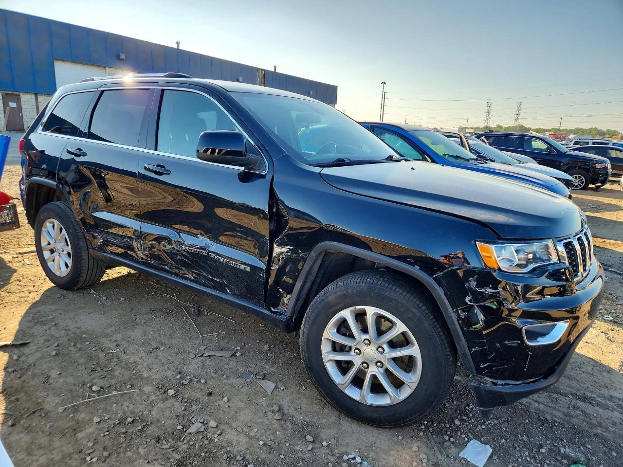 Jeep Grand cherokee 3.6l Laredo, снимка 4 - Автомобили и джипове - 55877649