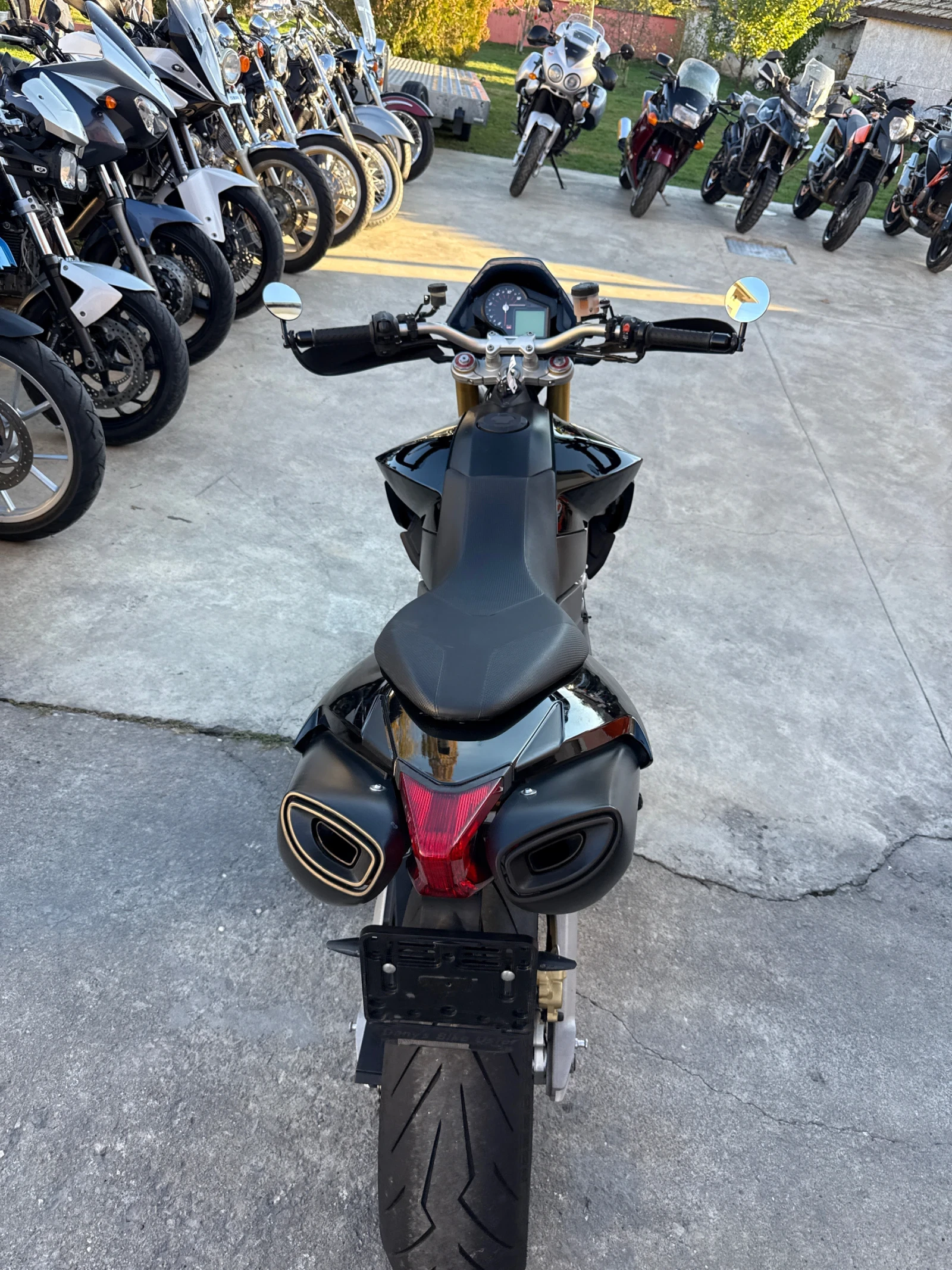 Aprilia Dorsoduro 1200, снимка 10 - Мотоциклети и мототехника - 56662487