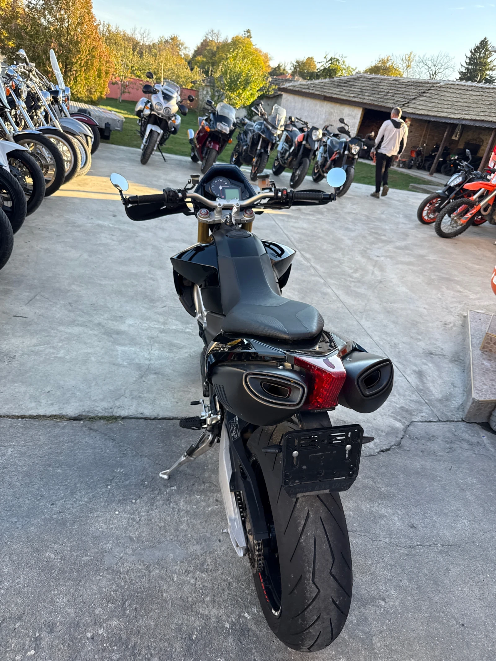 Aprilia Dorsoduro 1200, снимка 9 - Мотоциклети и мототехника - 56662487