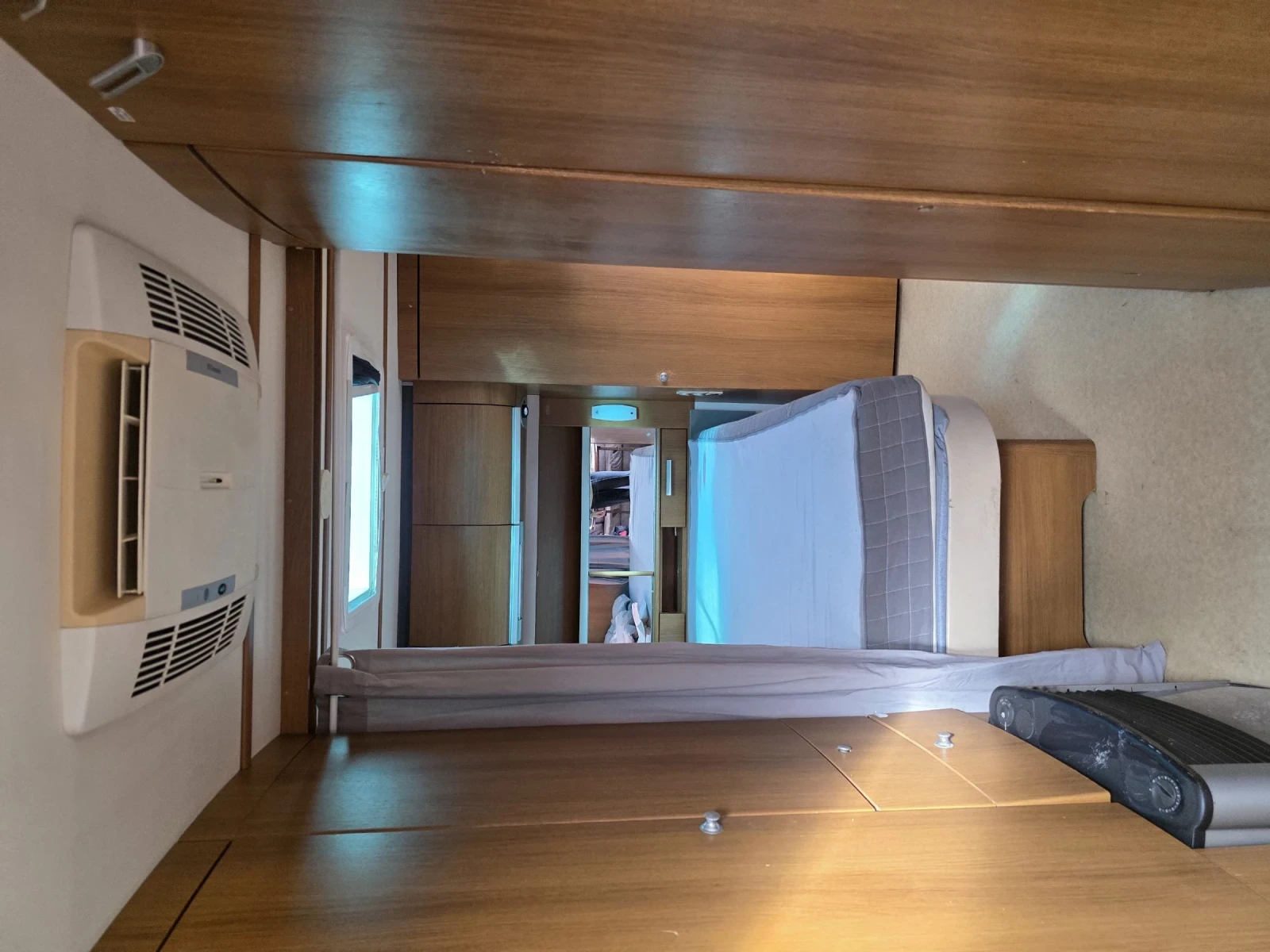 Каравана Fendt Diamant, снимка 6 - Каравани и кемпери - 53883627