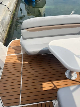 Моторна яхта Regal Regal 2660 | Auto.bg — изображение 11