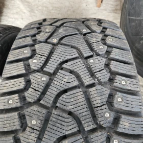 Гуми Зимни 315/35R20, снимка 4