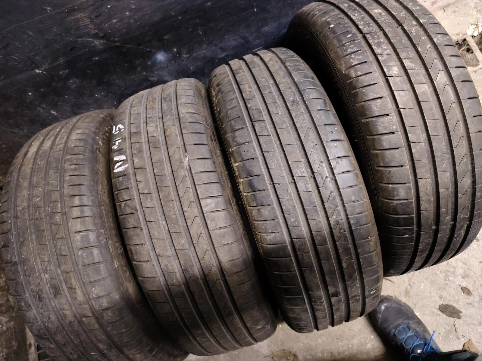 Гуми Летни 215/60R17