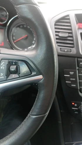 Opel Insignia 2.O CDTI, снимка 15