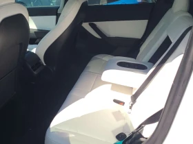 Tesla Model Y PERFORMANCE| PANO| ПОДГРЕВИ| АВТОПИЛОТ| , снимка 12