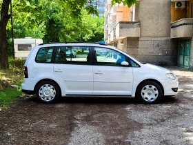 VW Touran 1.9TDI 105к.с / ПОДГРЕВ / ПАРКТРОНИК / ТЕМПОМАТ , снимка 7