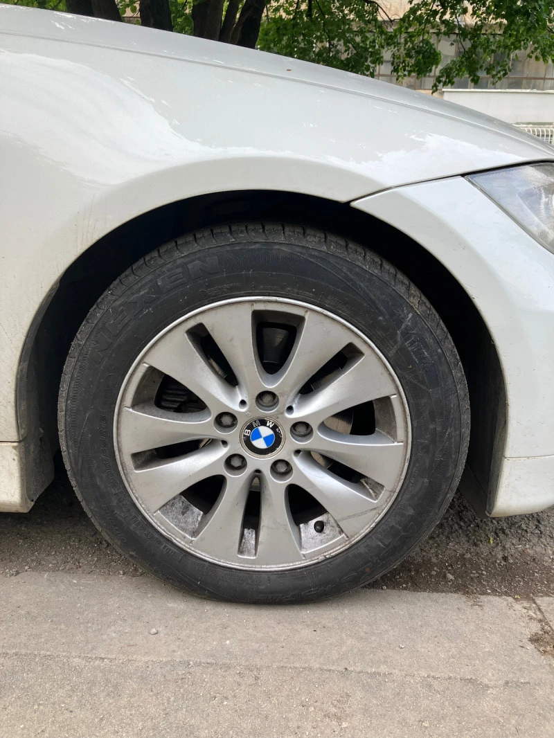 BMW 320 2.0D, снимка 5 - Автомобили и джипове - 46391661