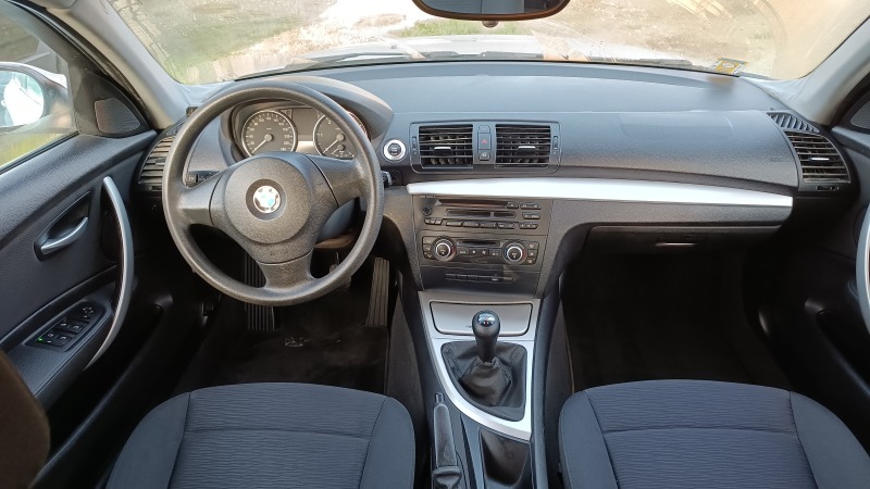 BMW 118 2.0 Facelift!!!, снимка 9 - Автомобили и джипове - 42302754
