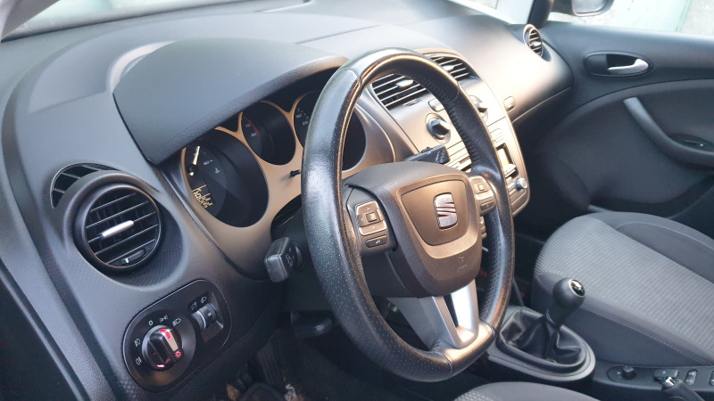 Seat Altea XL, снимка 7 - Автомобили и джипове - 45136252