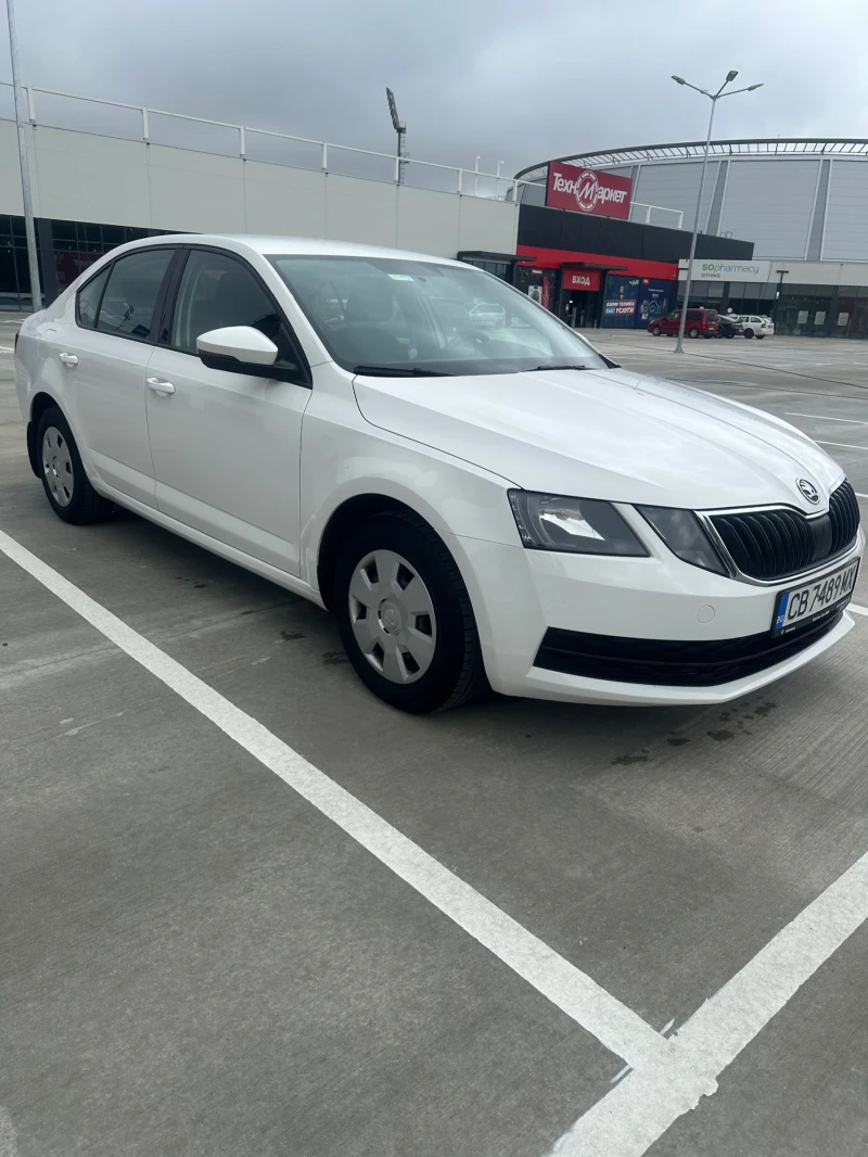 Skoda Octavia, снимка 3 - Автомобили и джипове - 47240693