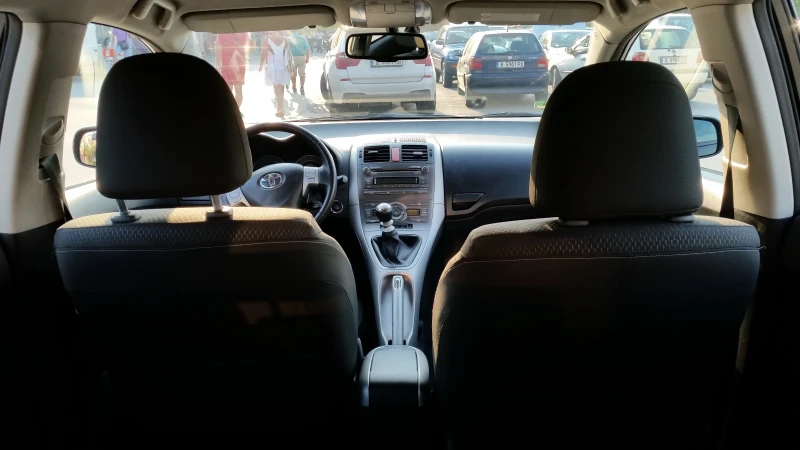 Toyota Auris 2.2diesel, D4D - 177к.с. - Уникат!!, снимка 10 - Автомобили и джипове - 48037426