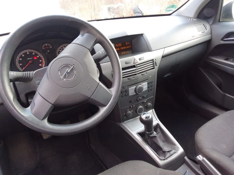 Opel Astra 1.6 Twinport - 153000 km !!!, снимка 5 - Автомобили и джипове - 49307538