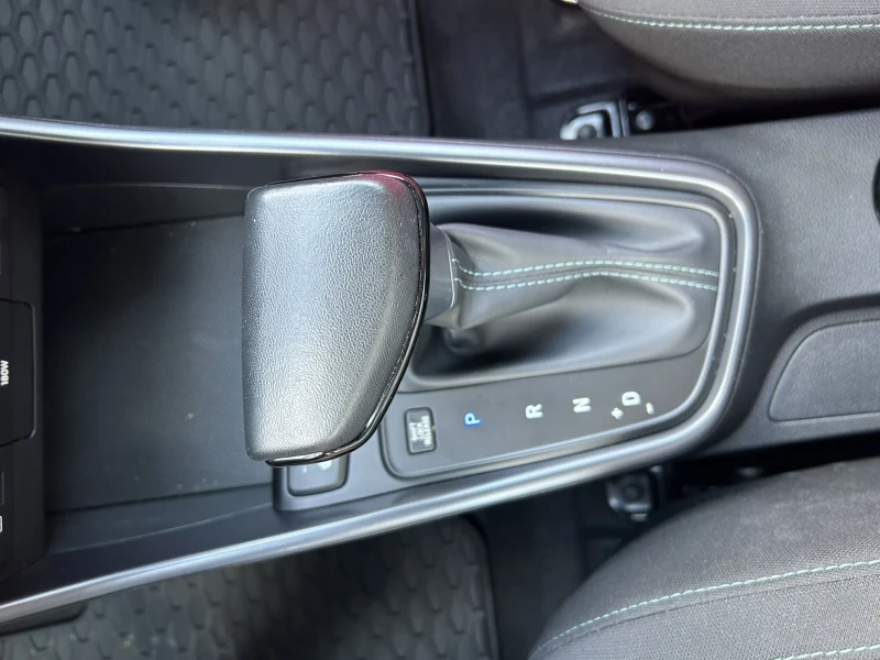 Hyundai Bayon Exclusive (АВТОМАТ), снимка 13 - Автомобили и джипове - 52880014