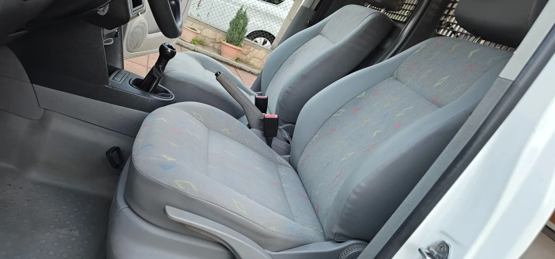 VW Caddy 2.0SDI !!! 99000 РЕАЛНИ КМ , снимка 12 - Автомобили и джипове - 51478068