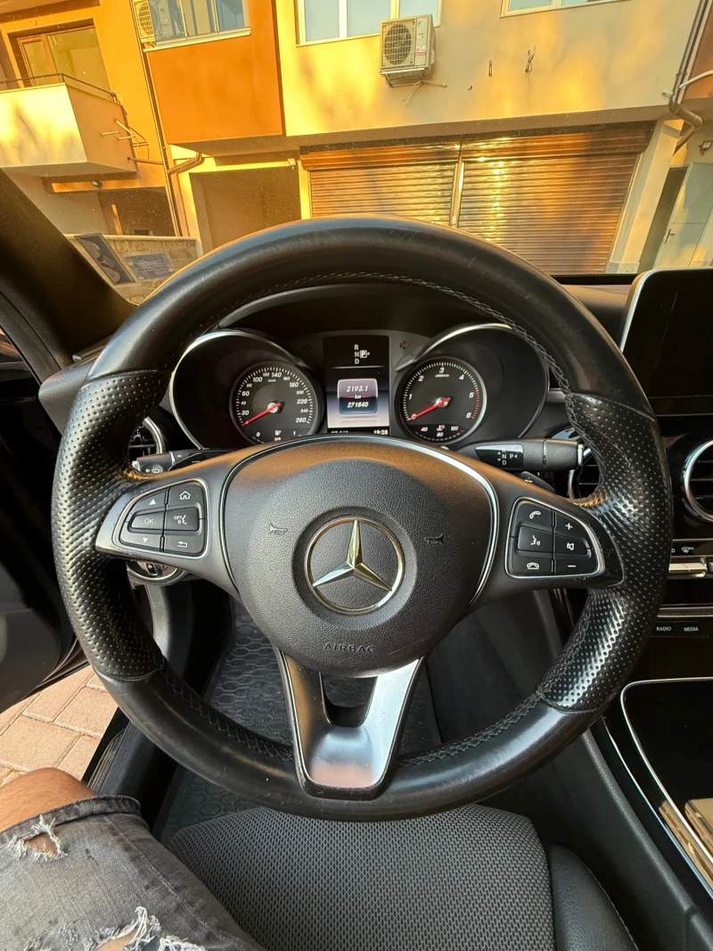 Mercedes-Benz C 220 * Avangarde* , снимка 12 - Автомобили и джипове - 52830101