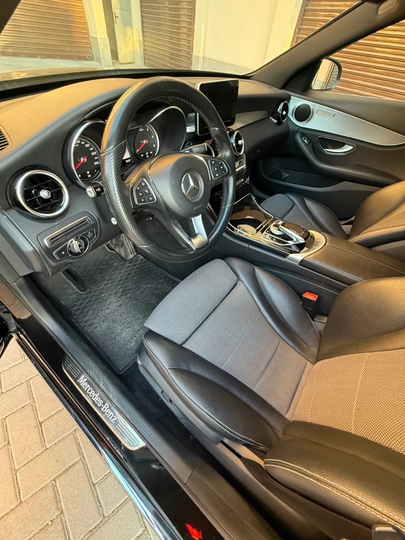 Mercedes-Benz C 220 * Avangarde* , снимка 11 - Автомобили и джипове - 52830101