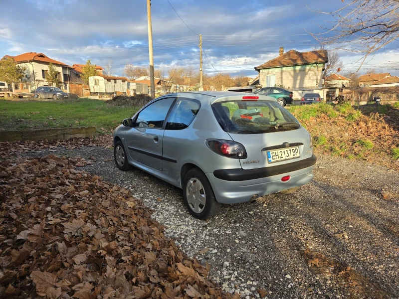 Peugeot 206, снимка 2 - Автомобили и джипове - 53094663