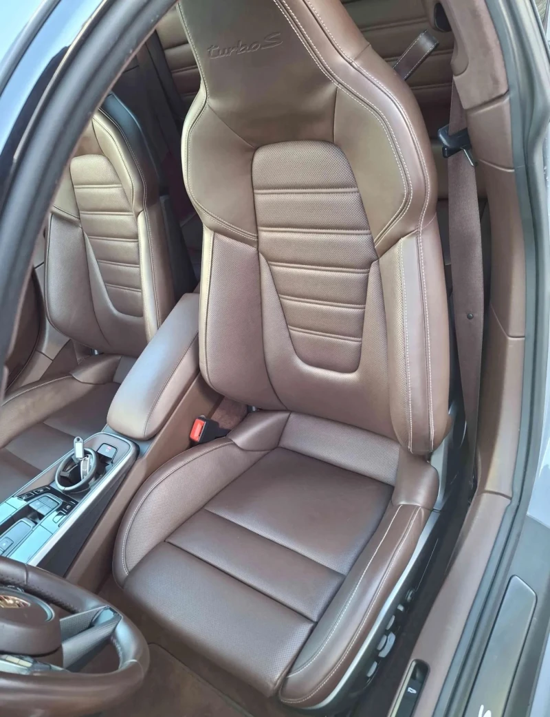 Porsche 911 992 Turbo S, снимка 7 - Автомобили и джипове - 53161168