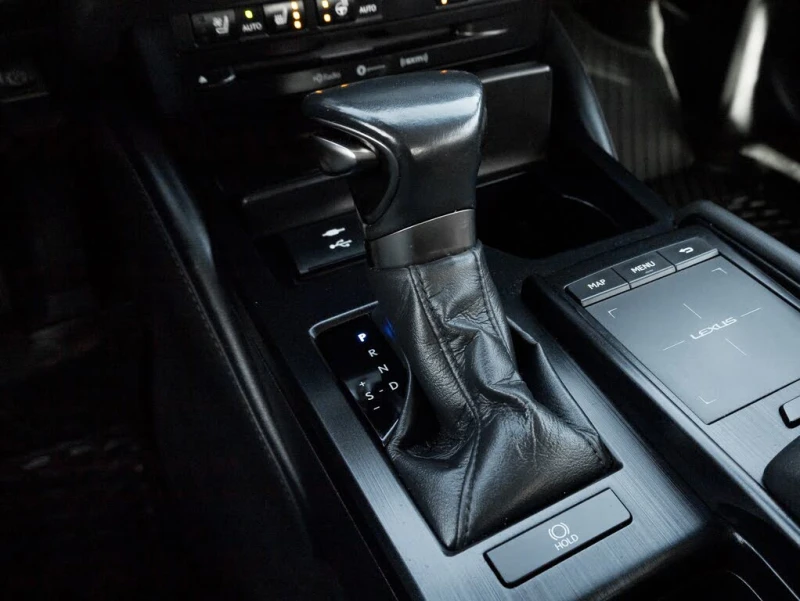 Lexus ES 350 FWD* АвтоКредит* (ЦЕНА ДО БГ), снимка 11 - Автомобили и джипове - 53456225