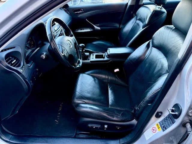 Lexus IS 220d D-LUXURY- .-   | Mobile.bg   10