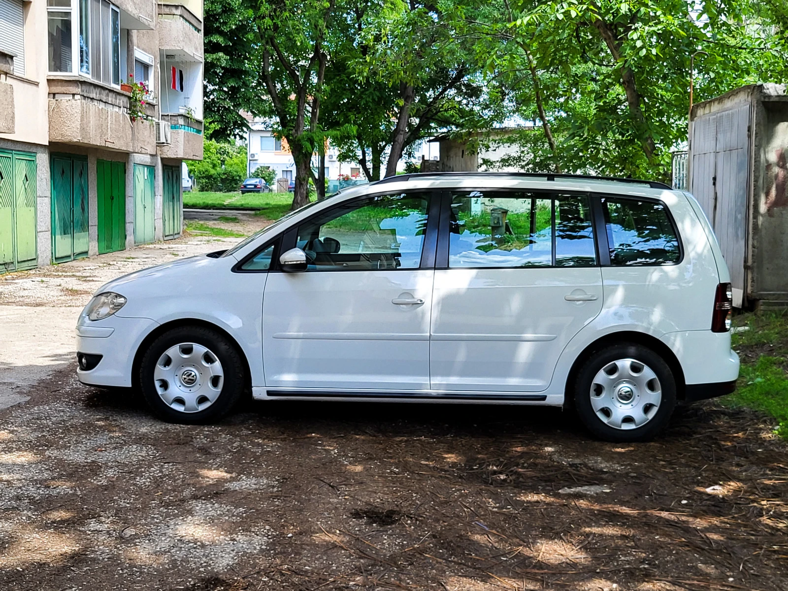 VW Touran 1.9TDI 105к.с / ПОДГРЕВ / ПАРКТРОНИК / ТЕМПОМАТ  - изображение 6