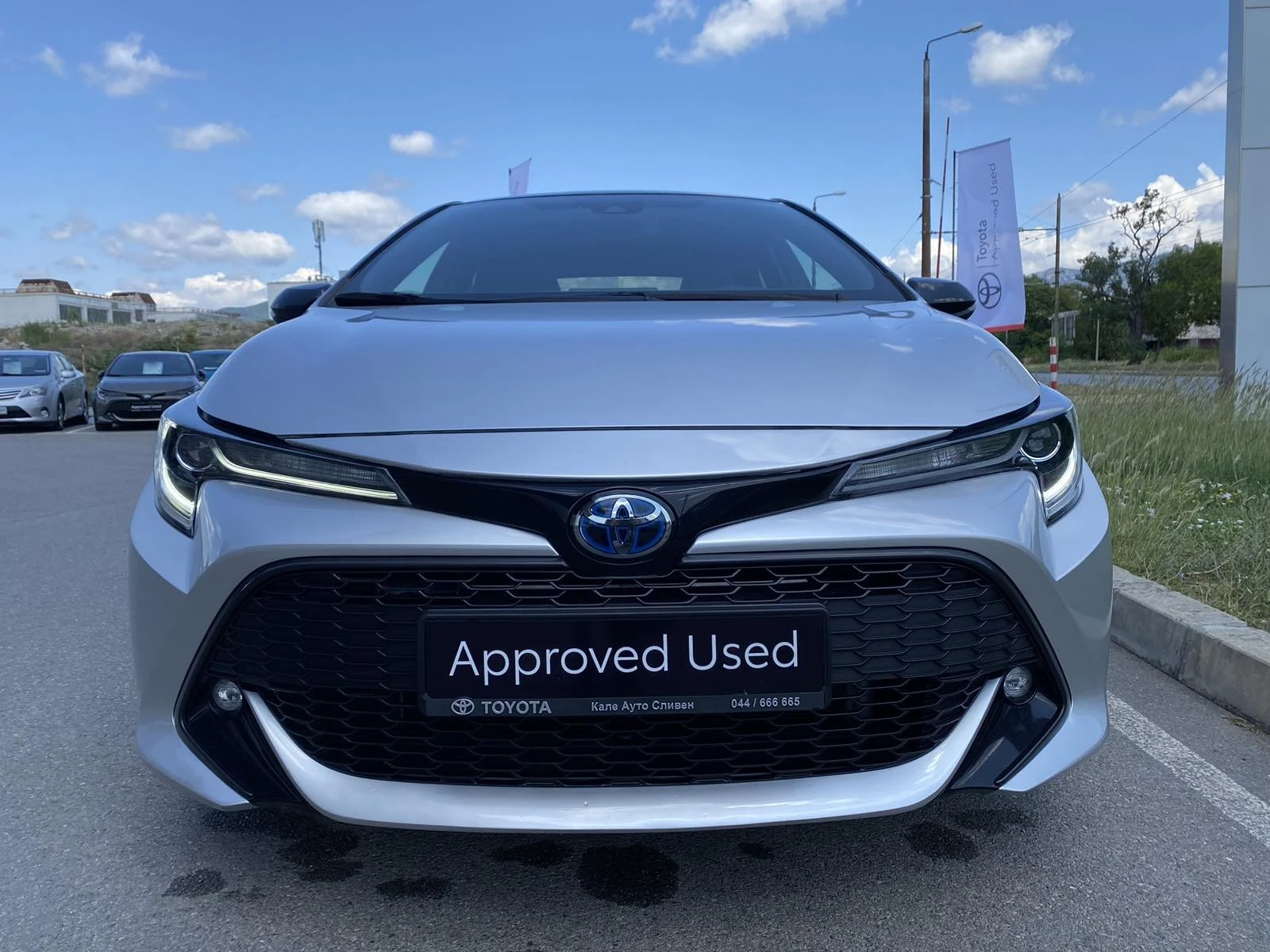 Toyota Corolla 2.0HSD BI-Tone - изображение 2