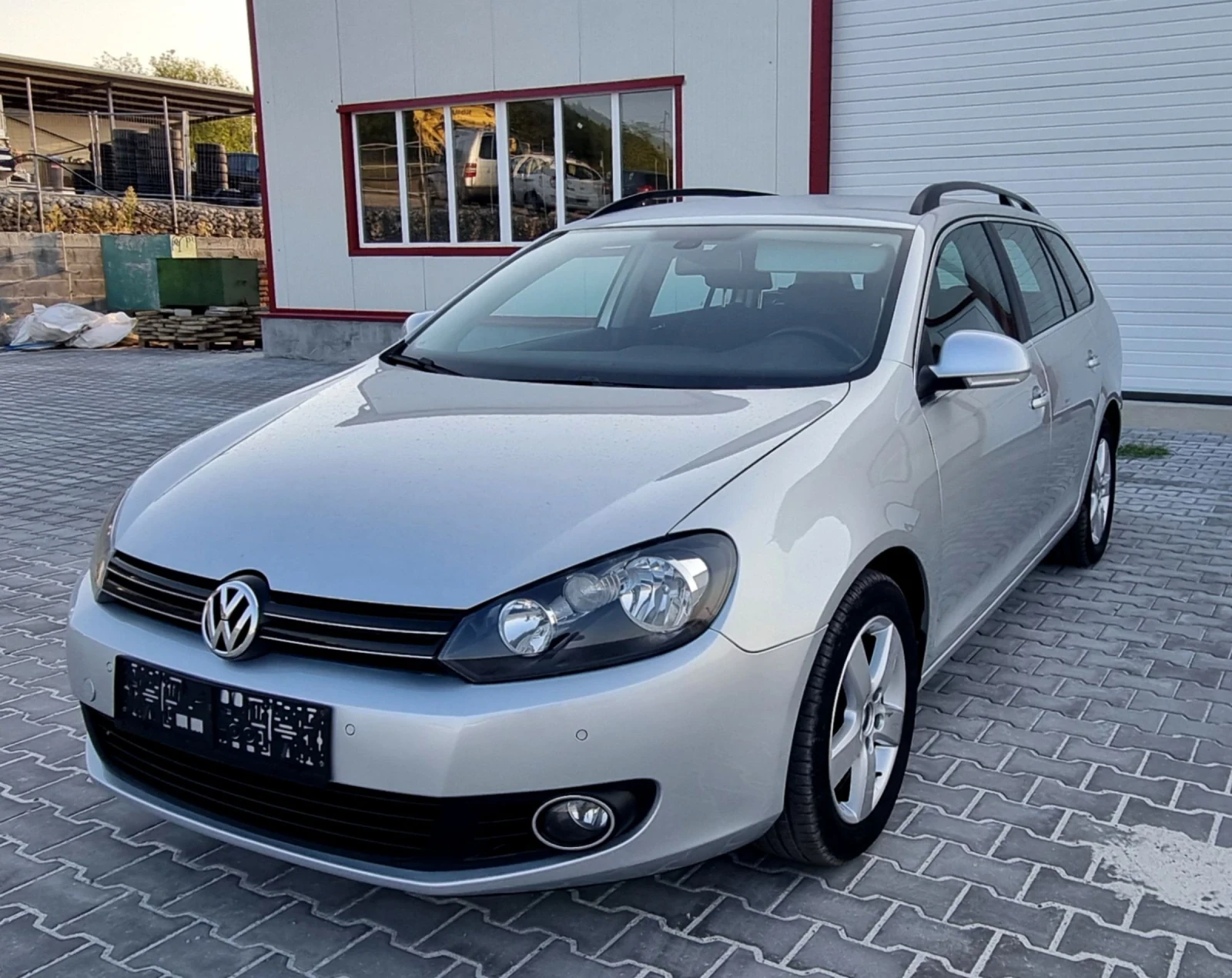 VW Golf 1.4tsi 160k.c. AUTOMATIC - изображение 3