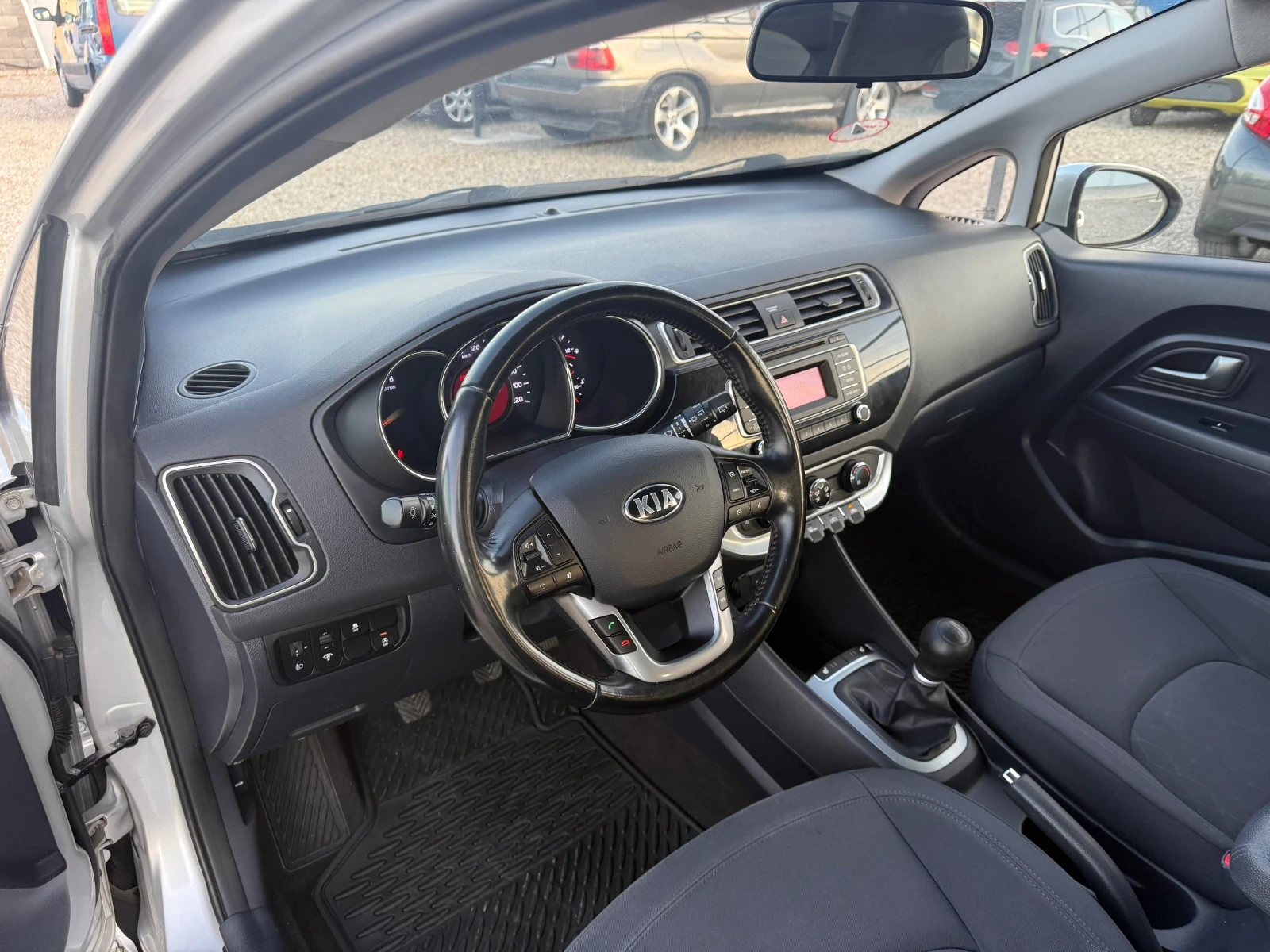 Kia Rio 1.25i 85hp EVRO6 service book  - изображение 8